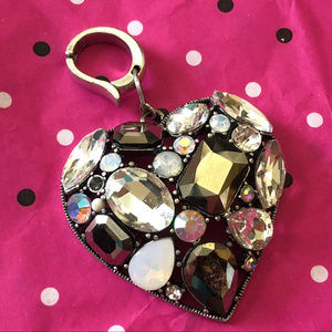 🎈 NWOT Betsey Johnson Heart-Shaped Charm - HUGE!